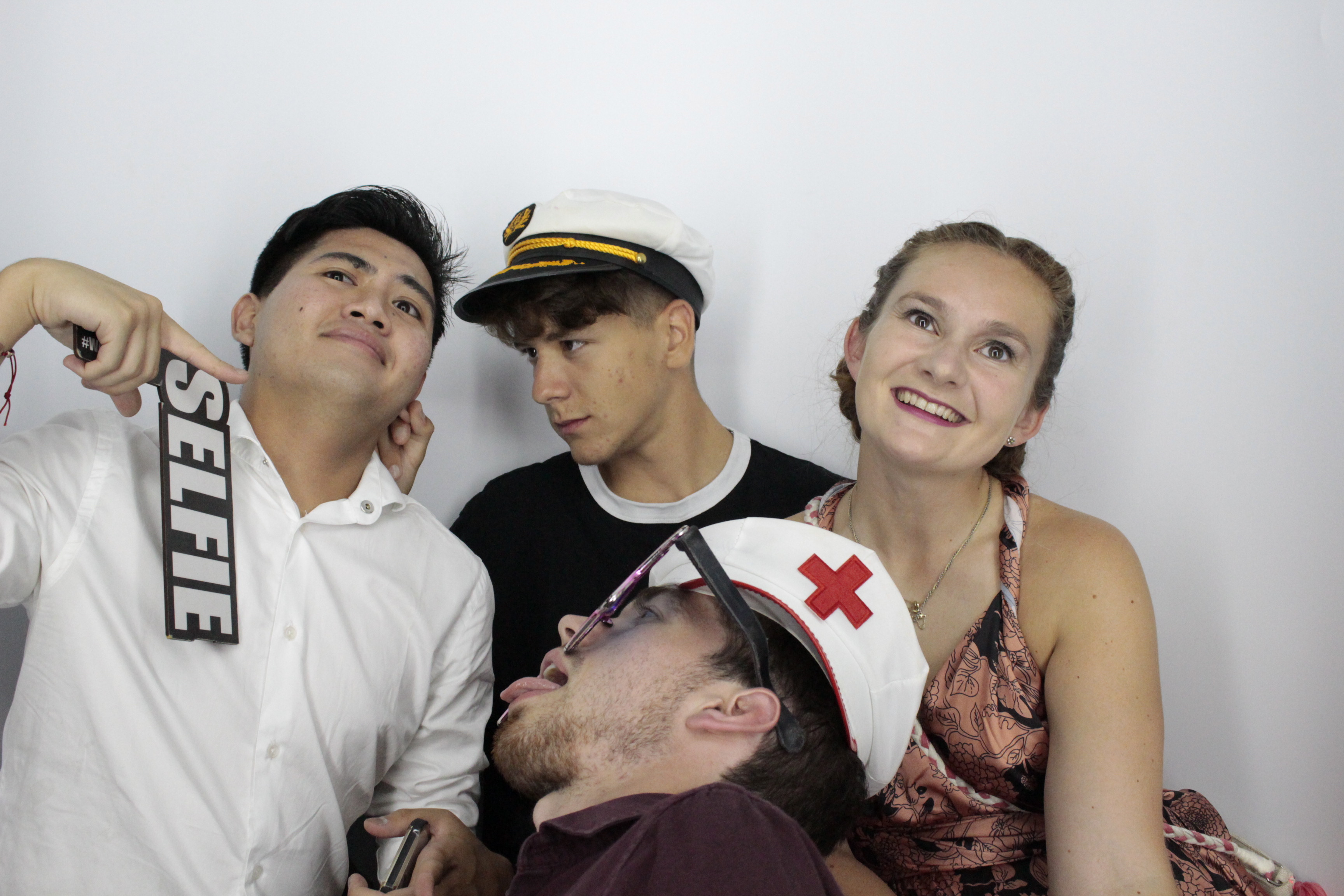 Ellesse's 21st Birthday | View more photos from the event at gallery.myphotoboothexperience.co.uk/u/MyPhotoBoothExperienceLtd/Ellesses-21st-Birthday